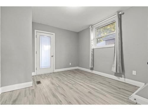 167 Kenilworth Avenue S, Hamilton, ON - Indoor Photo Showing Other Room