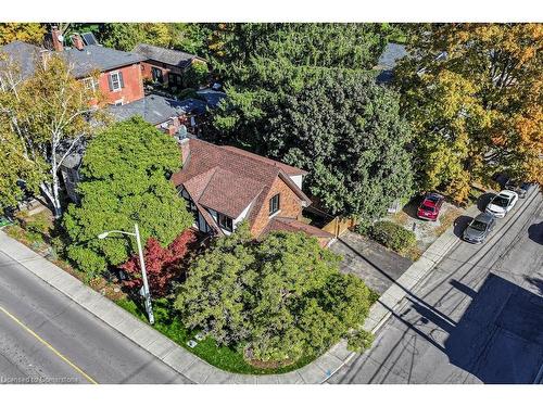 23 Sydenham Street, Dundas, ON - Outdoor