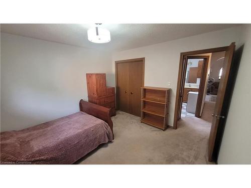 54 Kortright Road E, Guelph, ON - Indoor Photo Showing Bedroom