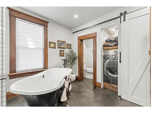 203 Jenkins Road, Scotland, ON - Indoor Photo Showing Laundry Room