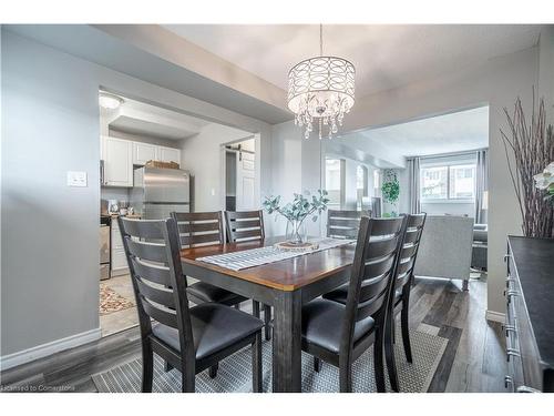 29-123 Main Street, Dunnville, ON - Indoor Photo Showing Dining Room