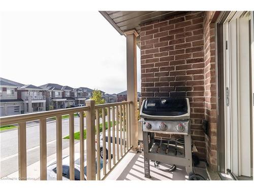 315 Skinner Road, Waterdown, ON - Outdoor With Balcony With Exterior