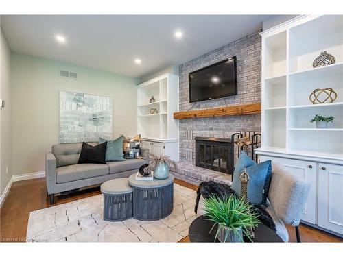 305 Woodland Drive, Ancaster, ON - Indoor Photo Showing Living Room With Fireplace