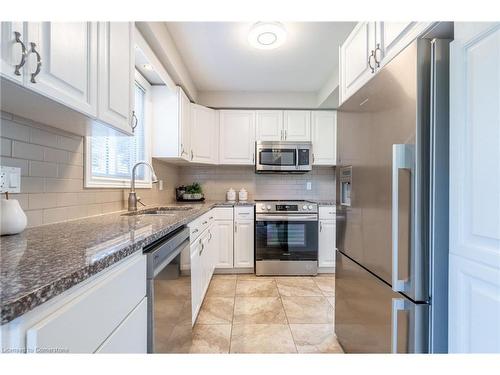 305 Woodland Drive, Ancaster, ON - Indoor Photo Showing Kitchen With Stainless Steel Kitchen With Upgraded Kitchen