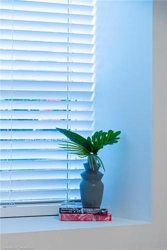 Ll-280 Aberdeen Avenue, Hamilton, ON - Indoor Photo Showing Other Room