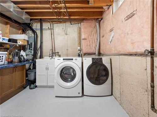 12-4200 Kilmer Drive, Burlington, ON - Indoor Photo Showing Laundry Room