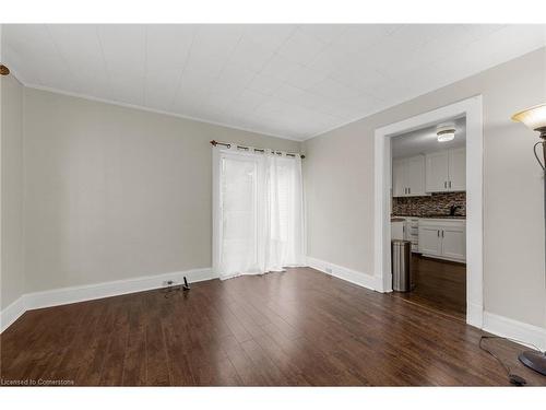 5419 Maple Street, Niagara Falls, ON - Indoor Photo Showing Other Room