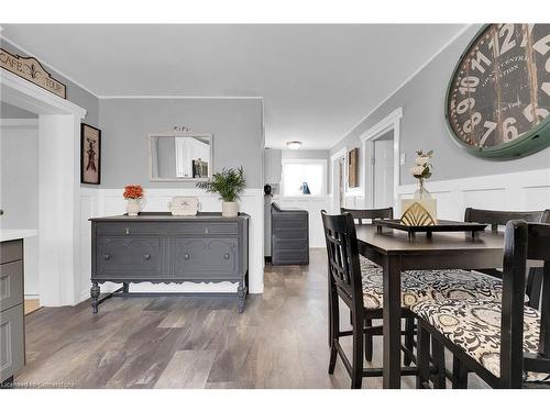 11 Esther Street, Brantford, ON - Indoor Photo Showing Dining Room