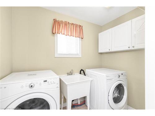 54 Stonepine Crescent, Hamilton, ON - Indoor Photo Showing Laundry Room