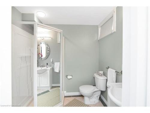 54 Stonepine Crescent, Hamilton, ON - Indoor Photo Showing Bathroom