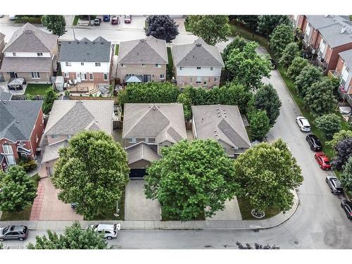 54 Stonepine Crescent, Hamilton, ON - Outdoor