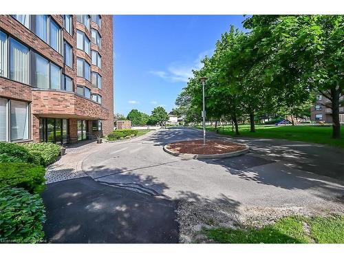 605-180 Limeridge Road W, Hamilton, ON - Outdoor