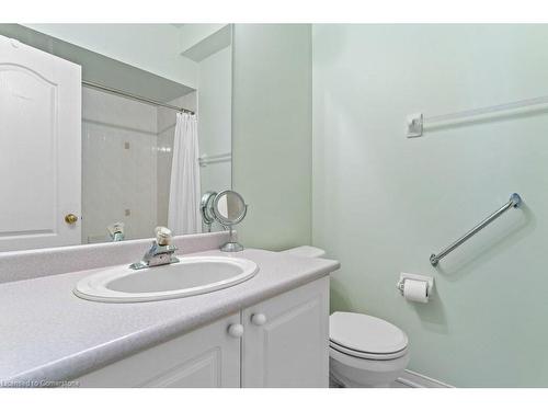 76 Morrison Crescent, Grimsby, ON - Indoor Photo Showing Bathroom