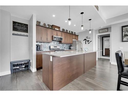 303-38 Harbour Street, Port Dover, ON - Indoor Photo Showing Kitchen With Upgraded Kitchen