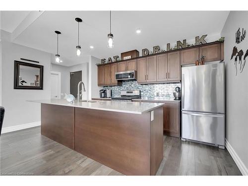 303-38 Harbour Street, Port Dover, ON - Indoor Photo Showing Kitchen With Upgraded Kitchen