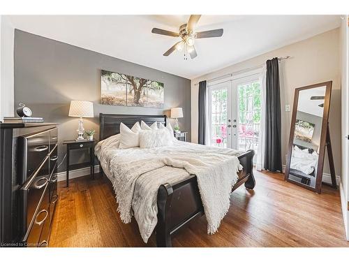 1451 6Th Conc Road W, Flamborough, ON - Indoor Photo Showing Bedroom