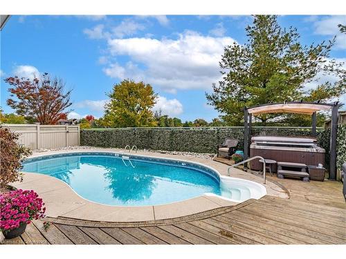 95 Thoroughbred Boulevard, Ancaster, ON - Outdoor With In Ground Pool With Deck Patio Veranda With Backyard