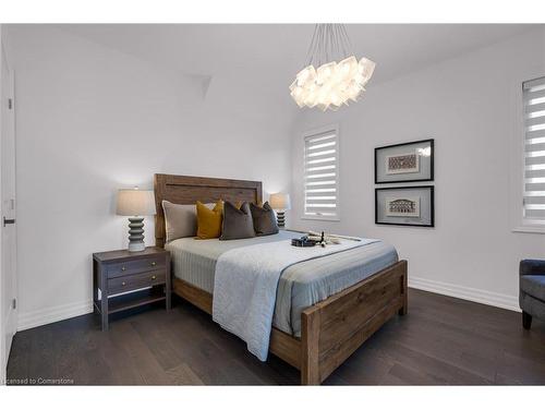 18 Legacy Lane, Hamilton, ON - Indoor Photo Showing Bedroom