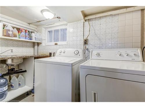 83 Graham Avenue S, Hamilton, ON - Indoor Photo Showing Laundry Room