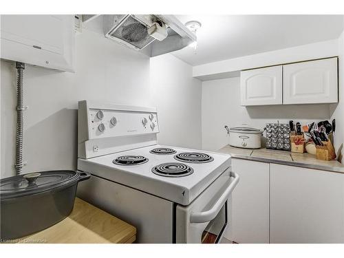 83 Graham Avenue S, Hamilton, ON - Indoor Photo Showing Kitchen