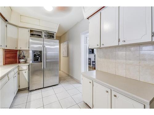 83 Graham Avenue S, Hamilton, ON - Indoor Photo Showing Kitchen