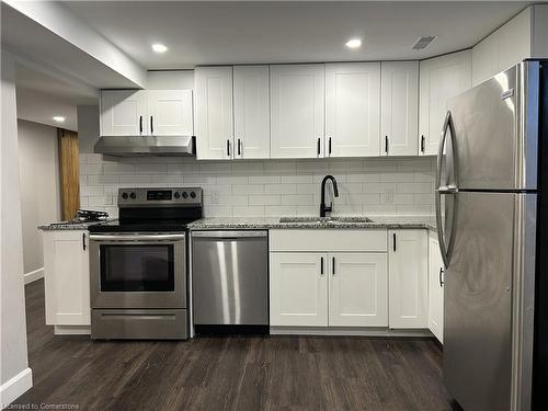 Bsmt-26 Percy Court, Hamilton, ON - Indoor Photo Showing Kitchen