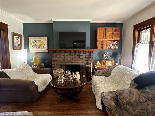 505 Lock Street W, Dunnville, ON - Indoor Photo Showing Other Room With Fireplace