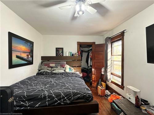 505 Lock Street W, Dunnville, ON - Indoor Photo Showing Bedroom