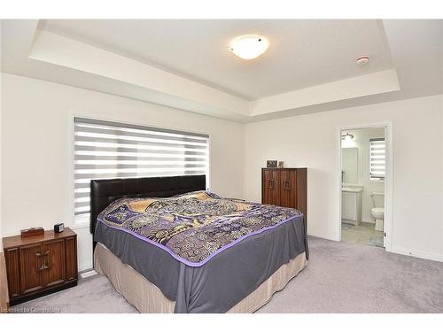 28 Fairey Crescent Crescent, Mount Hope, ON - Indoor Photo Showing Bedroom