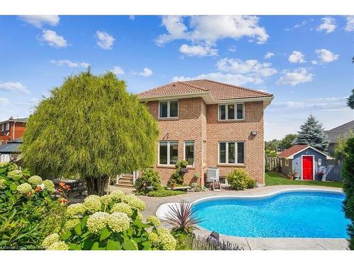 70 Glen Cannon Drive, Hamilton, ON - Outdoor With In Ground Pool