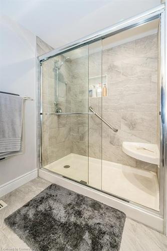 682 Westover Road, Flamborough, ON - Indoor Photo Showing Bathroom