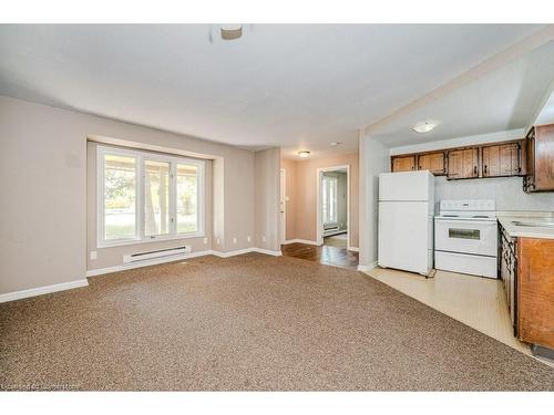 682 Westover Road, Flamborough, ON - Indoor Photo Showing Other Room