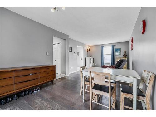 804 Nebo Road, Hamilton, ON - Indoor Photo Showing Dining Room