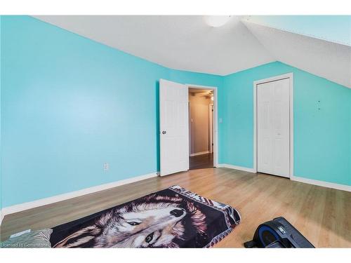 804 Nebo Road, Hamilton, ON - Indoor Photo Showing Bedroom