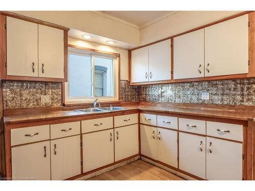 254 Darling Street, Brantford, ON - Indoor Photo Showing Kitchen With Double Sink