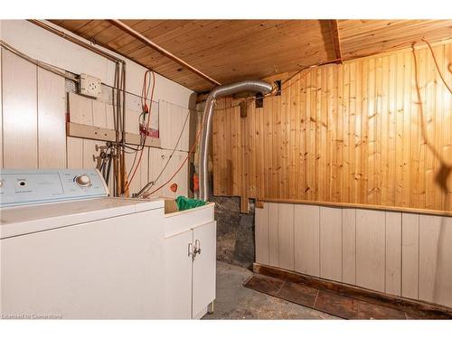 254 Darling Street, Brantford, ON - Indoor Photo Showing Laundry Room