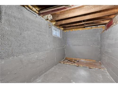 254 Darling Street, Brantford, ON - Indoor Photo Showing Basement