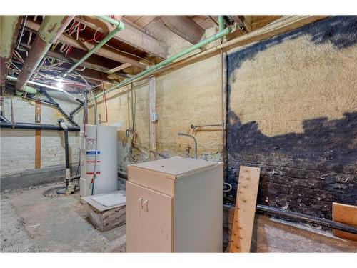 254 Darling Street, Brantford, ON - Indoor Photo Showing Basement