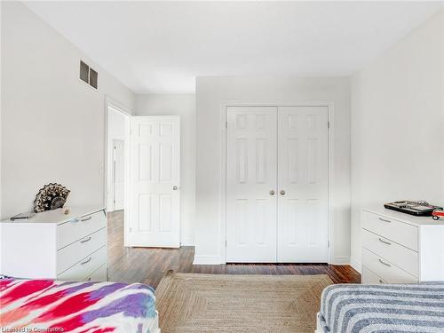 56 Geranium Avenue, Hannon, ON - Indoor Photo Showing Bedroom