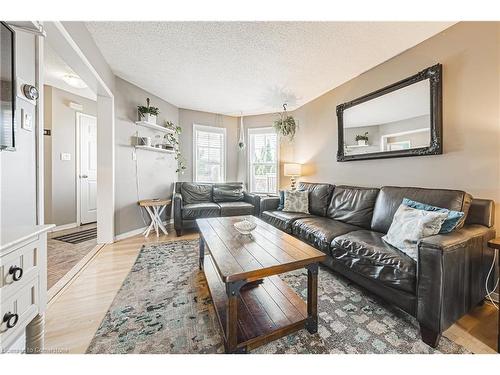 70 Hollybush Drive, Waterdown, ON - Indoor Photo Showing Living Room