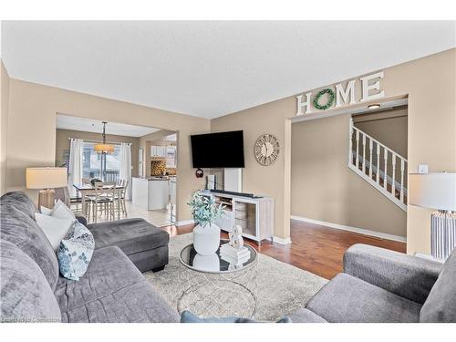 214 Rawdon Street, Brantford, ON - Indoor Photo Showing Living Room