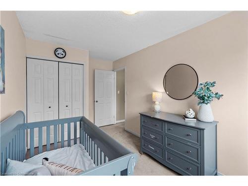 214 Rawdon Street, Brantford, ON - Indoor Photo Showing Bedroom