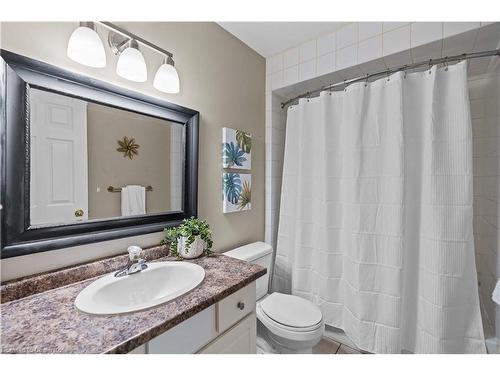 214 Rawdon Street, Brantford, ON - Indoor Photo Showing Bathroom