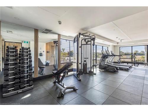 1604-335 Wheat Boom Drive, Oakville, ON - Indoor Photo Showing Gym Room