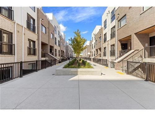 1604-335 Wheat Boom Drive, Oakville, ON - Outdoor With Facade