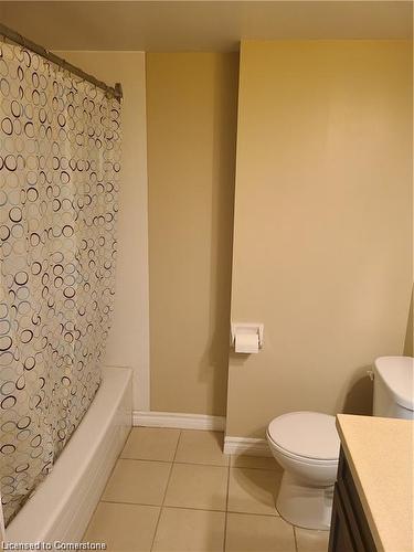 914-1270 Maple Crossing Boulevard, Burlington, ON - Indoor Photo Showing Bathroom