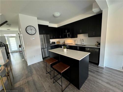 14-61 Soho Street, Hamilton, ON - Indoor Photo Showing Kitchen