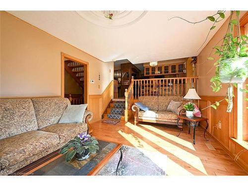 53 Glover Rd, Hamilton, ON - Indoor Photo Showing Living Room