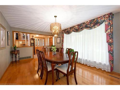 53 Glover Rd, Hamilton, ON - Indoor Photo Showing Dining Room