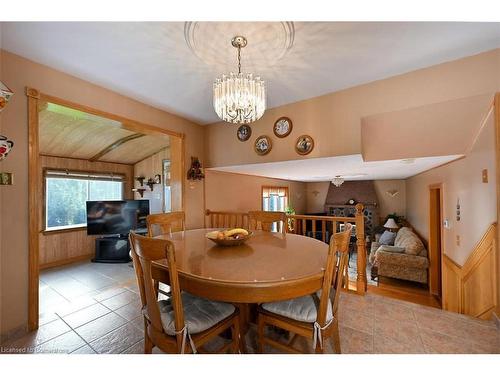 53 Glover Rd, Hamilton, ON - Indoor Photo Showing Dining Room